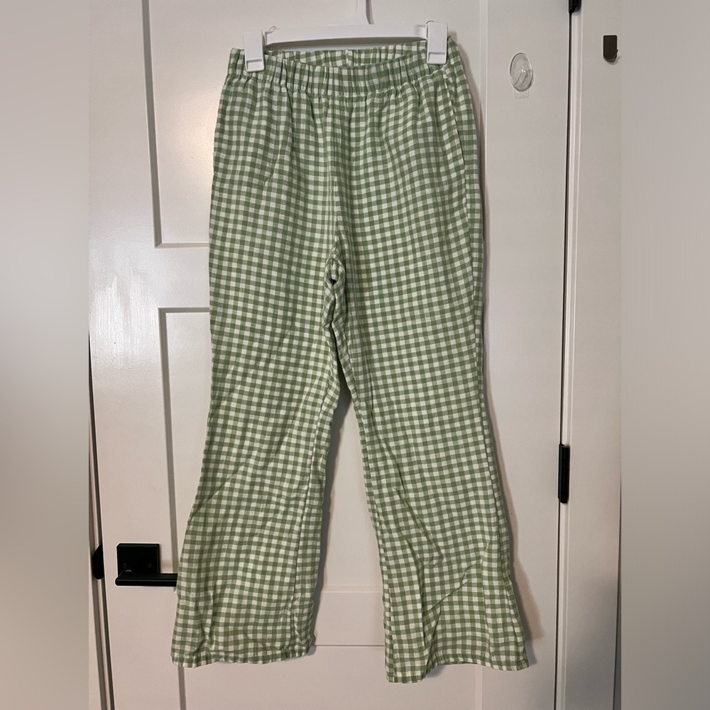 Green gingham pants!